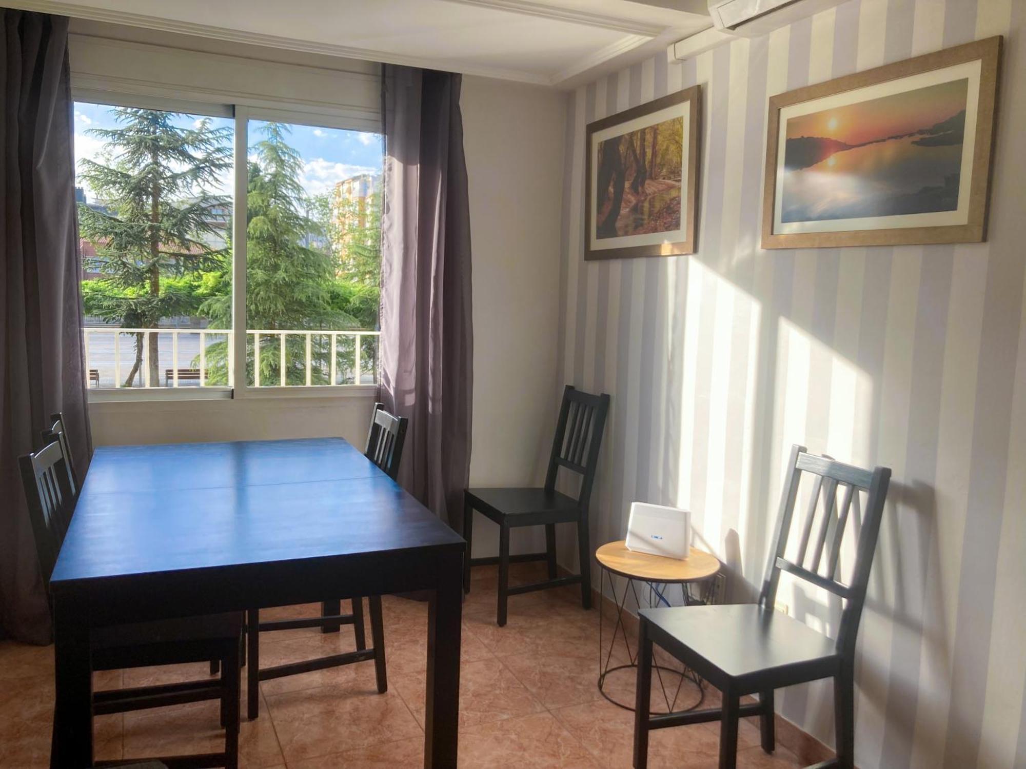 Luninoso Y Practico Apartamento En El Centro Con Amplio Parking Incluido Granada Kültér fotó